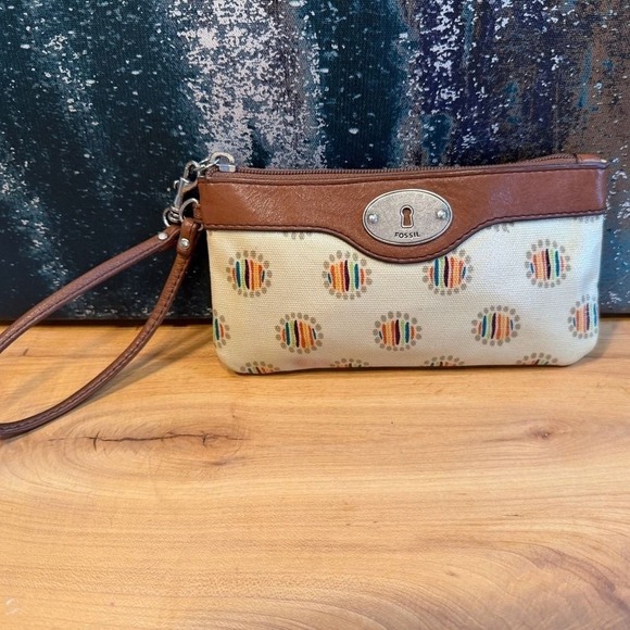Fossil Handbags - Fossil y2K vintage (late 1990's) "Key-Per"Coated Canvas Wristlet Wallet
